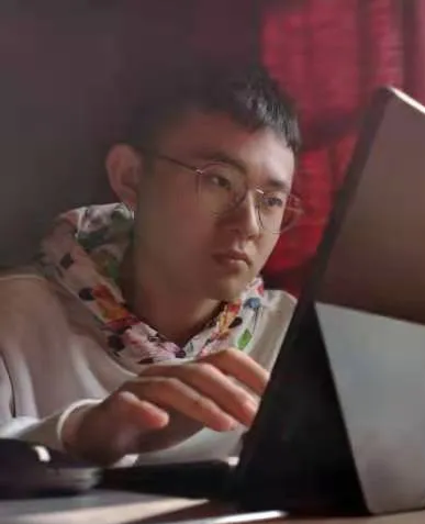 Zhen Huang